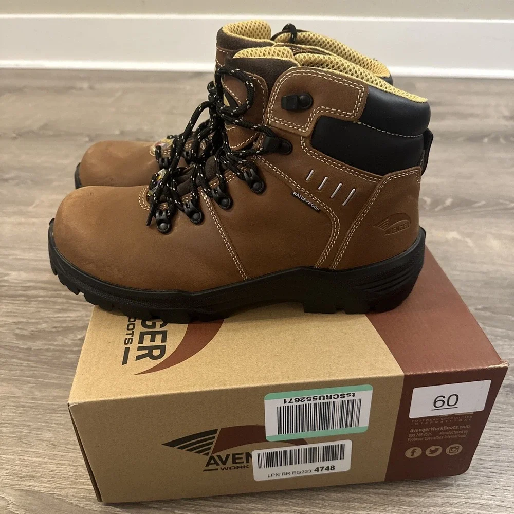 Avenger Womens Work Boot Size 11 Wide A7451 Foundation Composite Toe Waterproof
